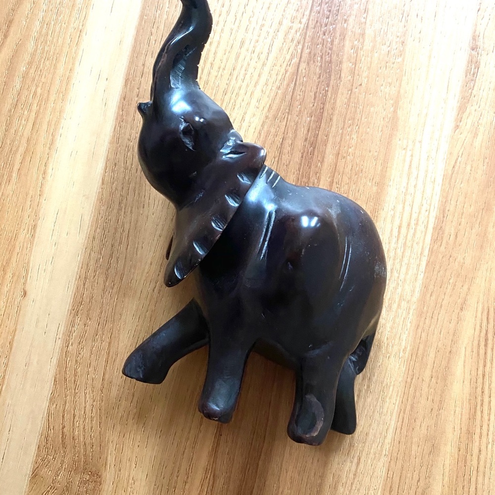 VINTAGE ELEPHANT SMALL FIGURE HOME DECOR